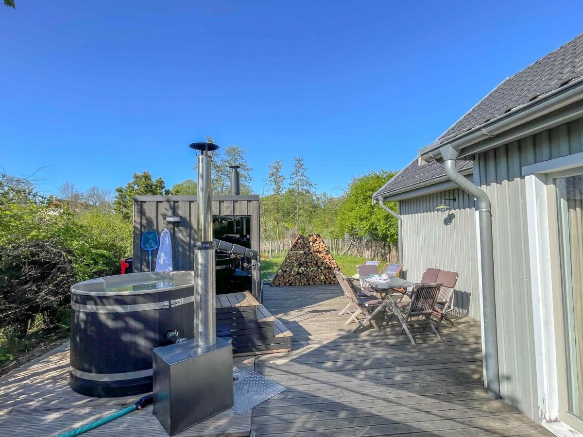Ferienhaus Traumhaff Bootsmanns Domizil Kamin, Sauna, Boot In Rieth Am